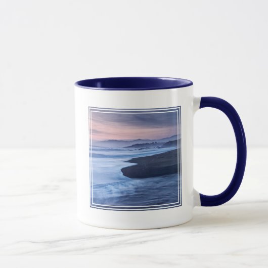 Dämmerung am Strand von Moonstone Tasse (Rechts)