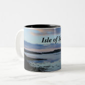 Dämmerung bei Dunvegan Zweifarbige Tasse (Vorderseite Links)