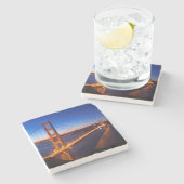 Dämmerung über San Francisco und Golden Steinuntersetzer (Seitenansicht)