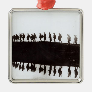 Dämmerungs-März Silbernes Ornament