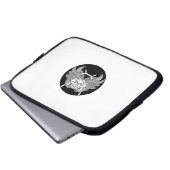 Dämonenhelm Laptopschutzhülle (Vorne Knopf)