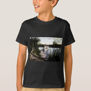 Dampfer auf Fluss Saskatchewan, Edmonton, Alta T-Shirt