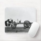 Dampfgetriebenes Auto erfunden Mousepad (Mit Mouse)