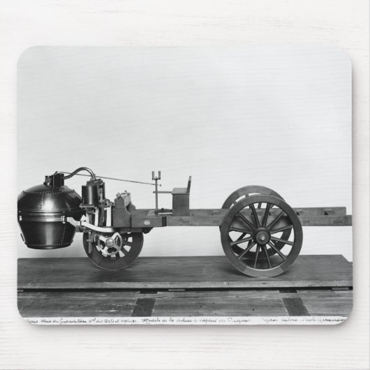Dampfgetriebenes Auto erfunden Mousepad (Vorne)