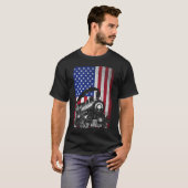 Dampfzug Eisenbahn USA American Flag Locomotive T-Shirt (Vorne ganz)