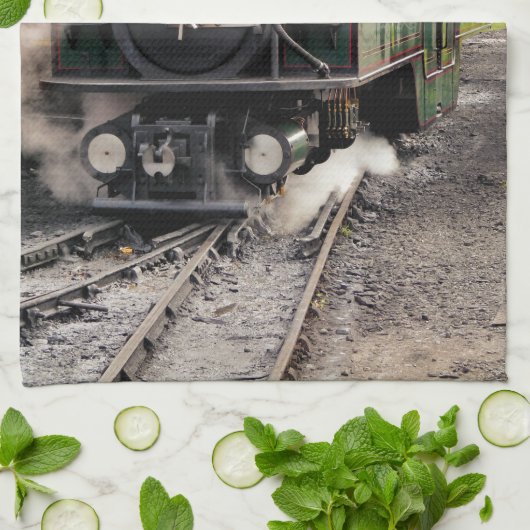 DAMPFZÜGE HANDTUCH (Gefaltet)