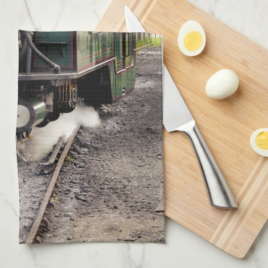 DAMPFZÜGE HANDTUCH (Viertel Falte)