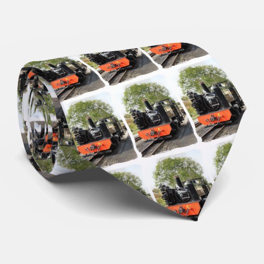 DAMPFZÜGE KRAWATTE (Gerollt)