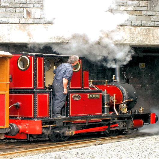 DAMPFZÜGE QUADRATISCHE WANDUHR