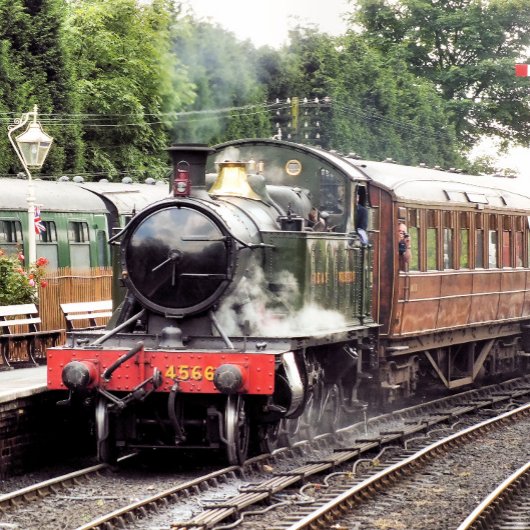 DAMPFZÜGE SEIDENPAPIER