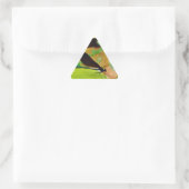 Damselfly und Rose Dreieckiger Aufkleber (Tasche)
