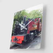 DAMTRAG QUADRATISCHE WANDUHR (Winkel)