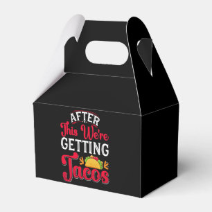 Danach bekommen wir Tacos Geschenkschachtel