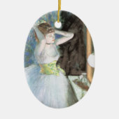 Dancer in ihrem Dressing Room von Edgar Degas Keramik Ornament (Vorne)