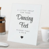 Dancing Feet Sign Wedding Flip Flops Pedestal Sign Sockelschild (In Situ)