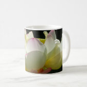 Dancing Lotus Kaffeetasse (VorderseiteRechts)