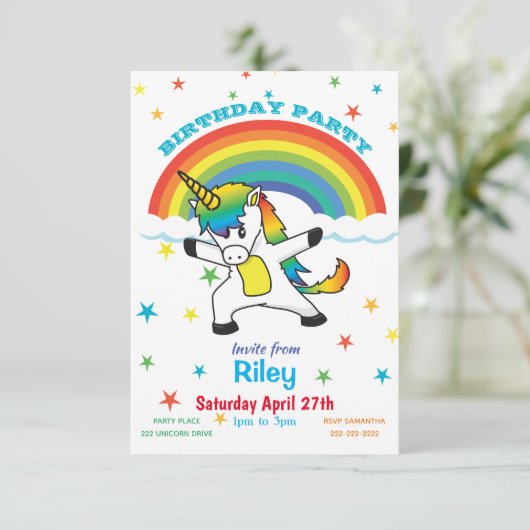 Dancing Magical Unicorn Rainbow & Stars Einladung (Stehend Vorderseite)