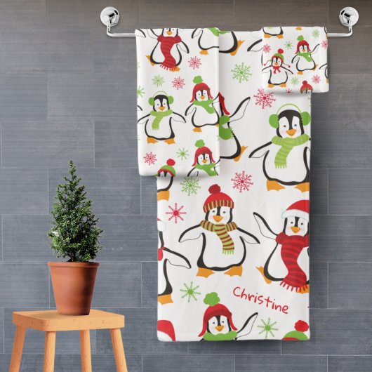 Dancing Penguins Red and Green Pattern Christmas Badhandtuch Set