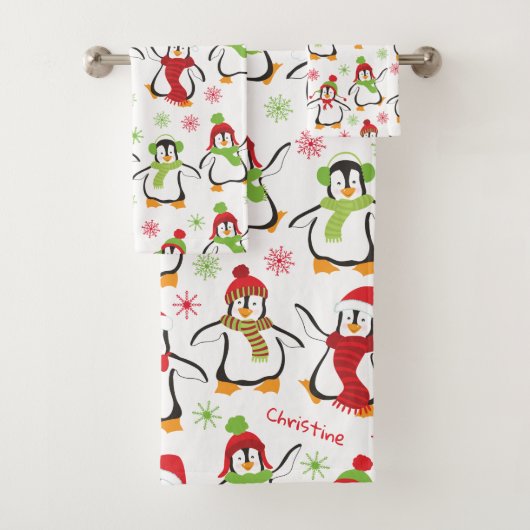 Dancing Penguins Red and Green Pattern Christmas Badhandtuch Set (Insitu)