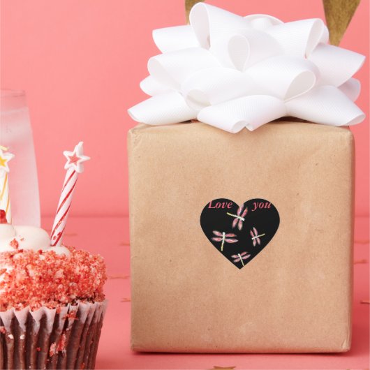 Dancing Pink Dragonfly Bugs Herz-Aufkleber (Party)