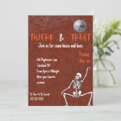 Dancing Skeleton Erwachsene Halloween-Party Einladung (Stehend Vorderseite)