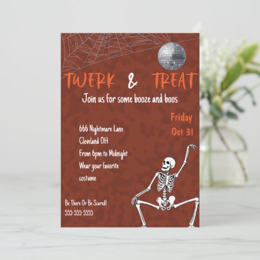 Dancing Skeleton Erwachsene Halloween-Party Einladung (Stehend Vorderseite)