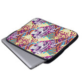 "Dancing Sky Reaching Hill" Abstrakte Kunst Laptopschutzhülle (Vorne Knopf)