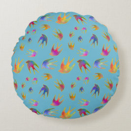 Dancing with the Wind on a Fresh Winter Horizon Rundes Kissen