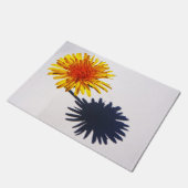 Dandelion und Shadow dmcnm Fußmatte (Schrägansicht)
