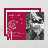 Dandelion Wish Foto Save the Date (Himbeere) Ankündigungspostkarte (Vorne/Hinten)