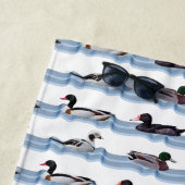 Dandy Ducks Beach Handtuch (Farbe auswählen) (Beispiel)