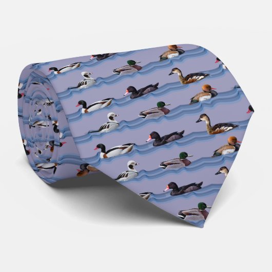 Dandy Ducks Krawatte Doppelseitiges Design (Lilac) (Gerollt)