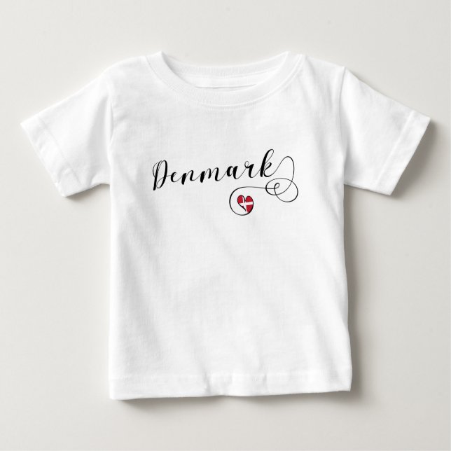 Dänemark, dänische Flagge im Herzen Baby T-shirt (Vorderseite)