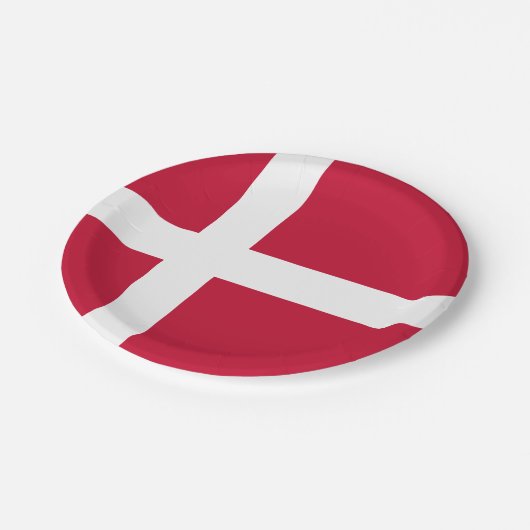 Dänemark (dänische Flagge) Pappteller (Schrägansicht)