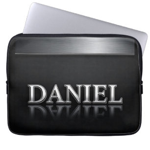 Daniel Name mit tröpfelndem flüssigem Metall Laptopschutzhülle