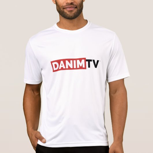 Danim Fernsehoffizieller Logo Sport-Tek T-Shirt (Vorderseite)