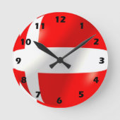 Dänische Flagge Design Runde Wanduhr (Vorderseite)