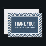 DANK IHNEN BAR MITZVAH Moderne Zickzack Marine Bla Dankeskarte<br><div class="desc">per kat massard >>> https://linktr.ee/simplysweetpaperie << Eine einfache, stilvolle Art zu sagen, danke an Ihre Gäste für die Teilnahme an Ihrer Veranstaltung. Als Vorlage können Sie ganz einfach Ihre eigenen Daten hinzufügen oder auf die Schaltfläche Anpassen klicken und Text, Schriftart, Größen etc. hinzufügen oder ändern TIPP: 1. Um Grafiken zu...</div>