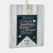 Dank unseren tapferen Mitarbeitern/Helden Personal Keramikornament (Rechts)