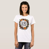 Dankbar, dankbar, gesegnet - Fall Pumpkin Kranz T-Shirt (Vorne ganz)