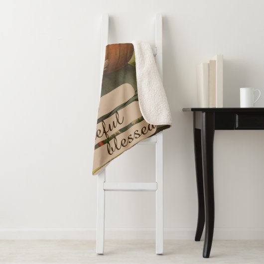 Dankbar, gesegnet | Mädchen mit Pumpkin Sherpadecke (Beispiel)