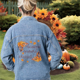 Dankbar gesegnete Herbstlaub im Herbst Jeansjacke