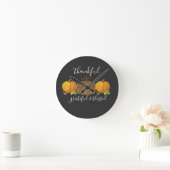 Dankbar, gesegneter Erntedank Pumpkin  Runde Wanduhr (Zuhause)