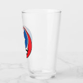 Dankbarer Archäologe Glas (Links)