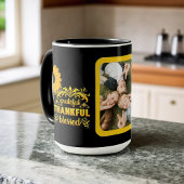 Dankbares, dankbares, gesegnetes Foto Tasse