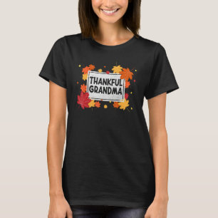 Dankbares Oma, dem Erntedank Grand zu verdanken T-Shirt