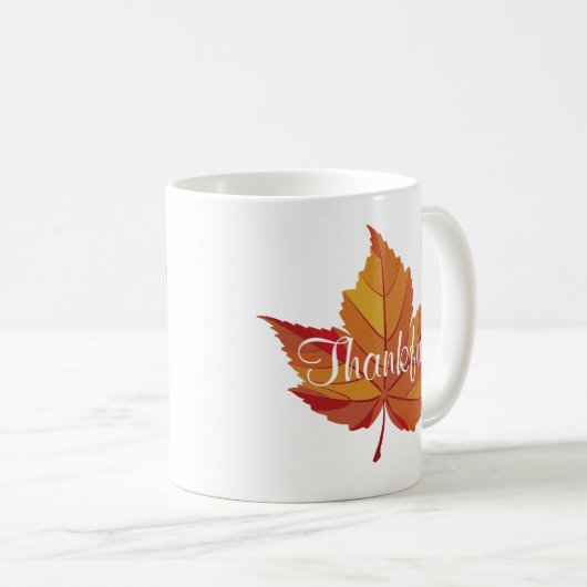 Dankbares Script & Orange Fall Leaf Kaffeetasse (VorderseiteRechts)
