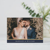 Dankbarkeit des Navy Blue Gold Foil Foto Dankeskarte (Stehend Vorderseite)