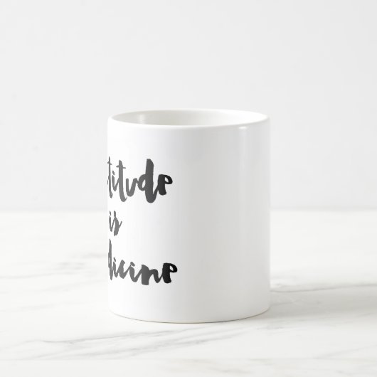 Dankbarkeit ist Medizin Kaffeetasse (Mittel)