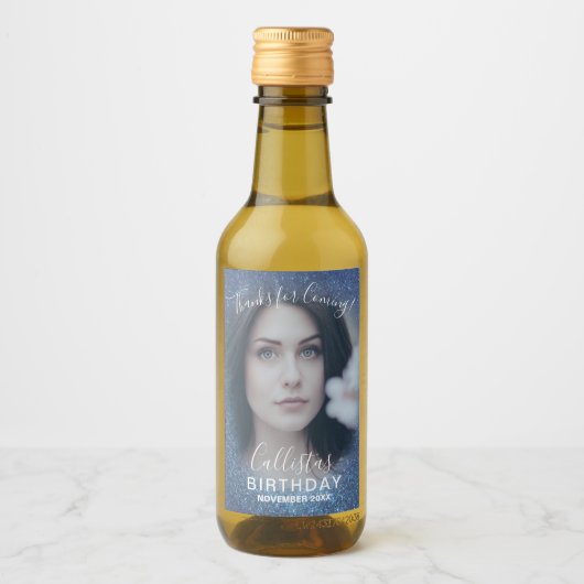 Danke an Navy Blue Glitzer Ombre Foto Birthday Weinetikett (Vorderseite)